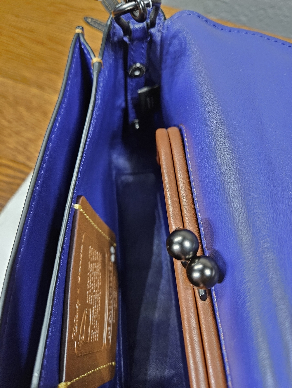 COACH X DISNEY Dark Fairytale SNOW WHITE Dinky Crossbody Bag - Picture 9 of 11